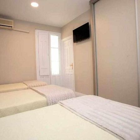 Hostal Viena Plaza Nueva Гранада Экстерьер фото