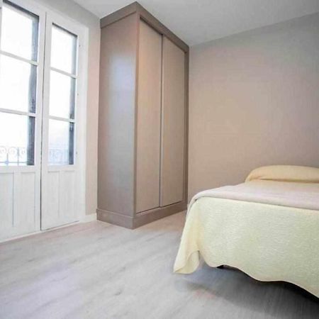 Hostal Viena Plaza Nueva Гранада Экстерьер фото