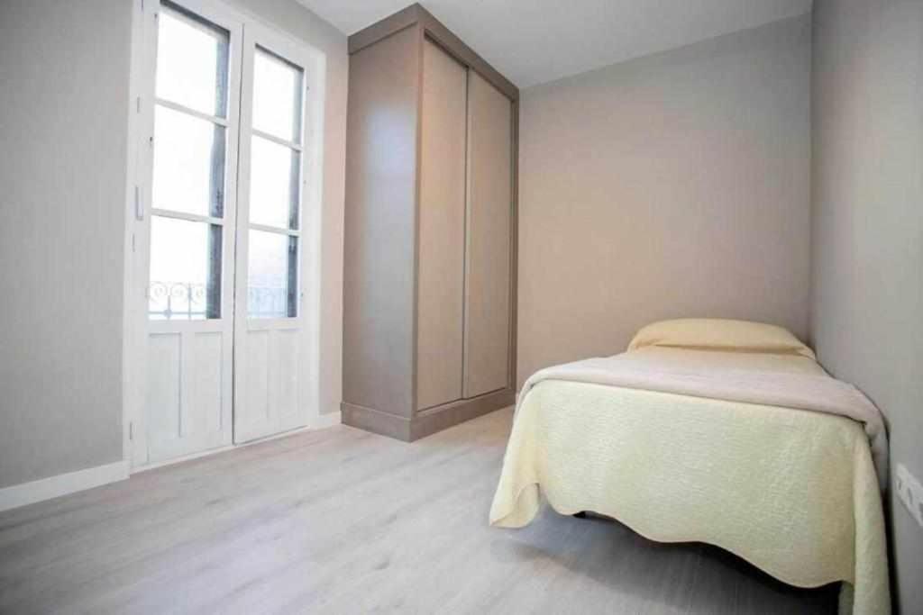 Hostal Viena Plaza Nueva Гранада Экстерьер фото